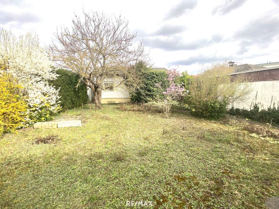 Grundstück in ruhiger Wohngegend mit Abrisshaus