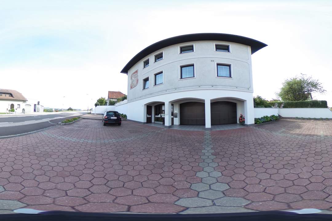 Bürofläche mit Klimaanlage und PKW-Stellplätze!