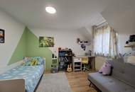 Großzügiges Wohnhaus mit 7 Zimmern und Pool in Sankt Barbara
