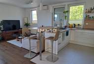 AUßERGEWÖHNLICHE DACHGESCHOSSWOHNUNG mit XL- Terrasse und XL Garagenplatz- Topzustand- Top Preis in 1130 Wien !