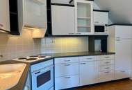 Geräumiges Ein- bzw. Zweifamilienhaus mit Wirtschaftsgebäude