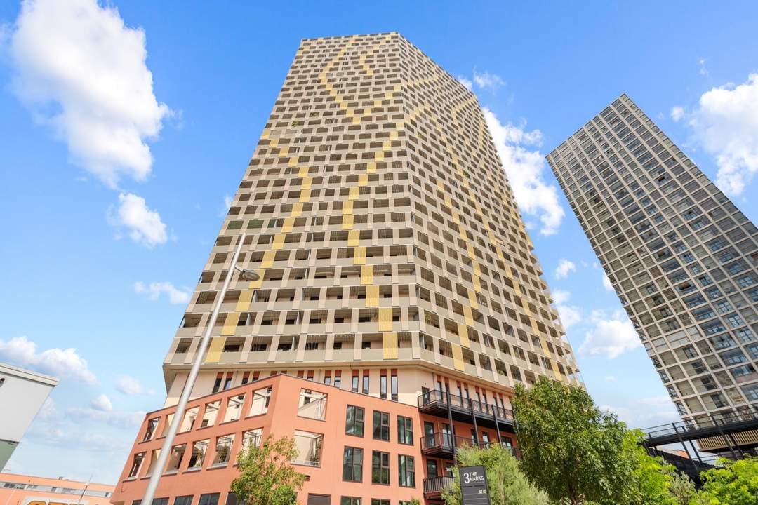 Q-Tower ! Moderne 3 Zimmer mit Balkon &amp; Stellplatz