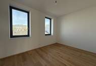 HERBSTAKTION - NEUE PREISE | 3-Zimmer Altbauwohnung mit großzügiger Verglasung und südseitigem Innenhofbalkon | Fernwärme