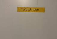 RUHIGES INNENHOF-ALTBAUJUWEL NÄHE MILLENNIUM CITY – ERSTBEZUG NACH DESIGN-SANIERUNG