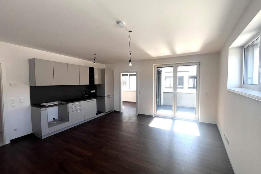 "Wohnung mit Balkon und Parkplatz", Wohnung-kauf, 378.735,€, 2700 Wiener Neustadt(Stadt)