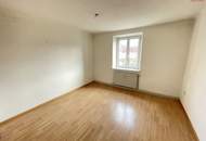 Leistbare 4 Zimmer Familien-Eigentumswohnung mit Potential!