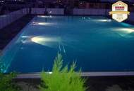 Möbliertes Terrassen DG-Appartement mit SUPER Pool, Garage, inkl. Heizung