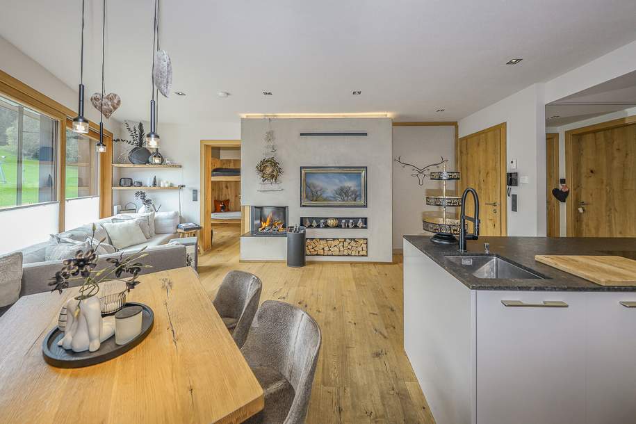 Luxus- Ski in/Ski out Apartment in sonniger Toplage, Wohnung-legalform.pacht, 1.995,00,€, 6365 Kitzbühel