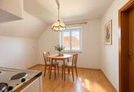 *** Zinshaus in Hönigsberg: 6 Wohnungen, ca. 270 m² Wohnfläche – früher vermietet, jetzt bestandsfrei ***