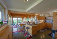 Nachhaltig wohnen mit Erdwärme – Architektenhaus in idyllischer Grünruhelage mit Weitblick