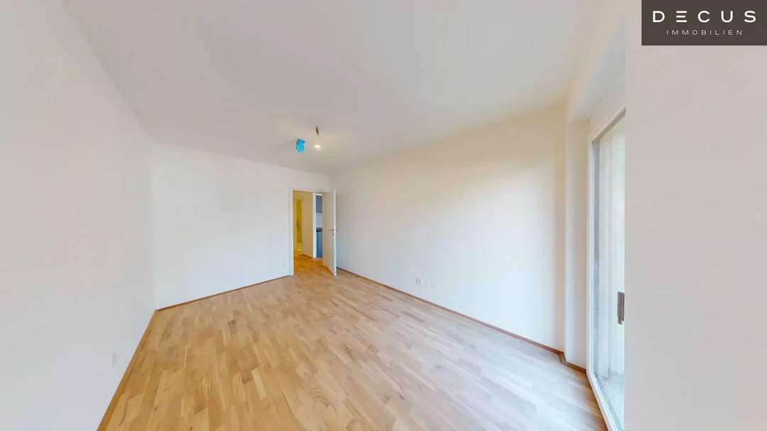 / BALKON / 3 ZIMMER / VERFÜGBAR 1.07.2025 / ZENTRAL BEGEHBAR
