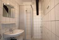 1-Zimmer-Dachgeschoßwohnung: Perfekte Lage für Studenten