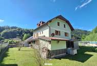 Großzügiges Wohnhaus mit PV-Anlage, Terrasse und Doppelgarage