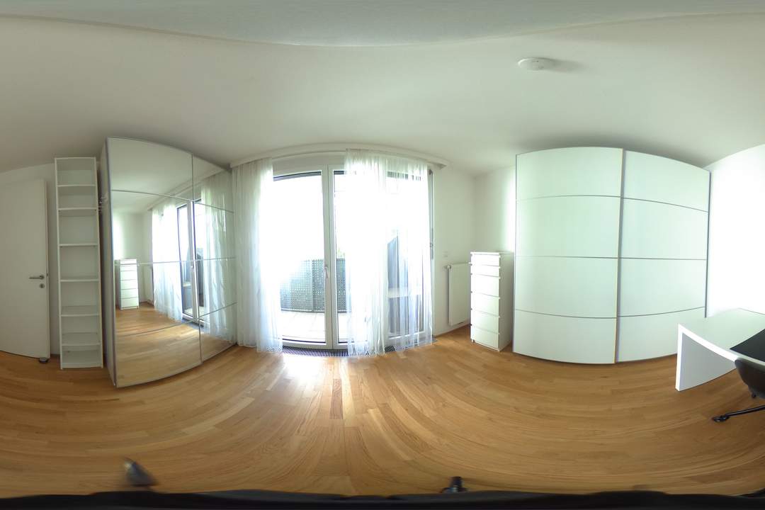 SCHÖNER WOHNEN - zentrale, voll möblierte 3-Zimmer-Wohnung mit Loggia und Balkon