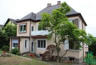 In einer Perchtoldsdorfer-Stadtvilla bei Rodaun, herrschaftlich wohnen!