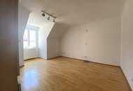 Dachgeschoß-Wohnung mit Terrasse nahe U4/S-Bahn, Wertheimsteinpark und Donaukanal
