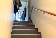 "Modernes Eckreihenhaus mit Garage und Pool!"