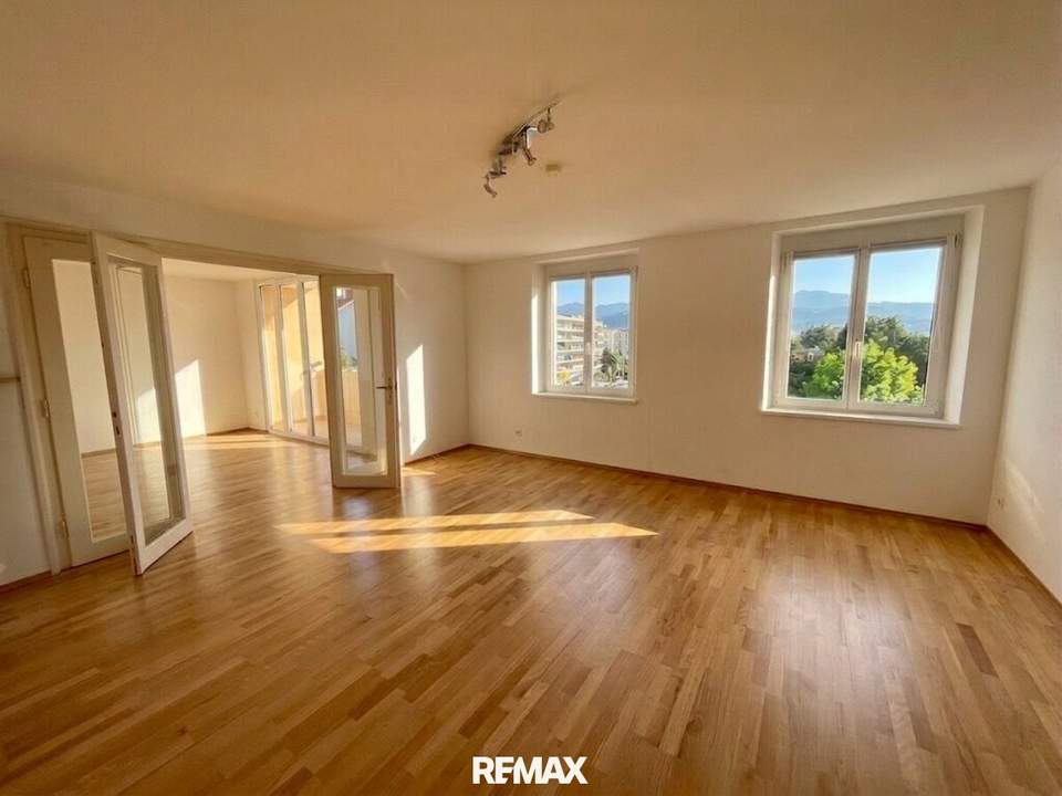 Zur Miete: Lichtdurchflutete 4,5-Zimmer-Wohnung mit Loggia und Balkon in zentraler Lage in Klagenfurt