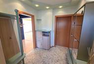 Einfamilienhaus mit Garten, Terrasse, Garage und viel Platz - Wiener Neustadt