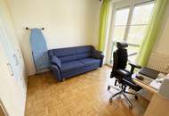 Zentrale, ruhige 3‑Zimmer-Wohnung mit Loggia und Blick ins Grüne