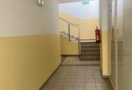 Auffallend exzellente Dachgeschoßwohnung nähe KF-Uni zu vermieten (WG möglich)!