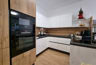 700 METER U1 KAGRANER PLATZ. NEUWERTIGE 3 ZIMMER WOHNUNG MIT BALKON. TOP AUSSTATTUNG. TOP LAGE.