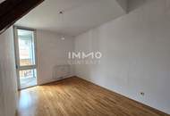 Zentrale Dachgeschoß-Wohnung: 2 Zimmer + Galerie - Burggasse 17 - Top 27