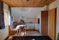 Sonnige 3 Zimmer Dachgeschosswohnung in traumhafter Lage