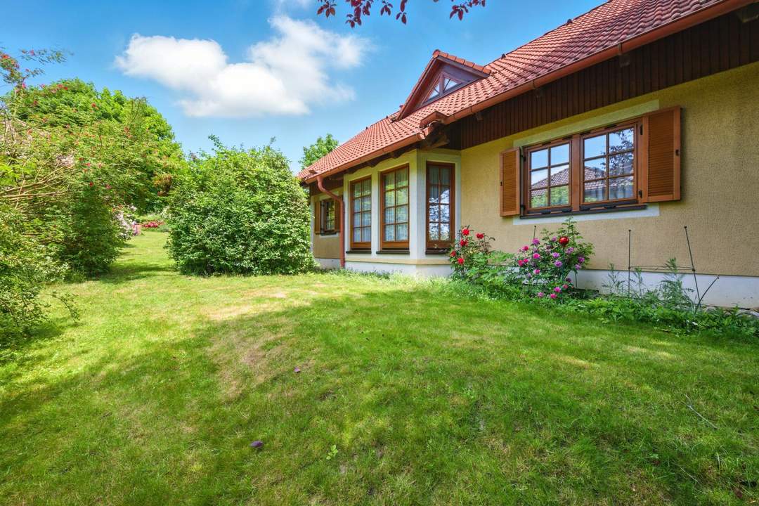 IHR PRIVATES RÜCKZUGSDOMIZIL MIT SELTENHEITSWERT! RARITÄT IN ERHÖHTER, SONNIGER LAGE MIT PANORAMAAUSBLICK