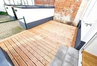 Perfekte 3-Zimmer mit Terrasse! Hier will ich leben! Traumhaft saniertes Altbauhaus + Hofseitige Terrasse + Tolle Infrastruktur und Anbindung + Lebensqualität! Jetzt zugreifen!
