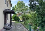 Vielseitiges Haus mit zwei Einheiten, guter Anbindung und eigenem Pool