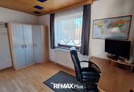 Mehrfamilienhaus mit großzügigem Grundstück und vielseitig nutzbaren Nebengebäuden in Traismauer