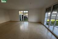 Elegant Wohnen im Grünen! Großzügige Doppelhaushälfte mit Terrassen, Garten und 2 Parkplätzen.