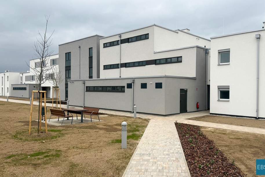 Top 12: 3-Zimmerwohnung im 1. OG mit Balkon, Wohnung-miete, 861,00,€, 2620 Neunkirchen