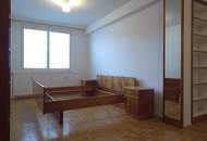 * WG geeignet * perfekte Starter / Paarwohnung * 2 Zimmer * saniert *