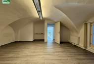 Repräsentatives Geschäftslokal in Bestlage am Hauptplatz in Bruck an der Leitha! - JETZT ZUSCHLAGEN