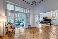 Altbau-Residenz I Böcklinstraße I Wohnsalon/Klavier/Konzertzimmer I historische Veranda & Bleiglasfenster I Lift