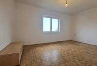 Sanierungsbedürftiges Ein / Zweifamilienhaus in Kerngebiet von Gänserndorf