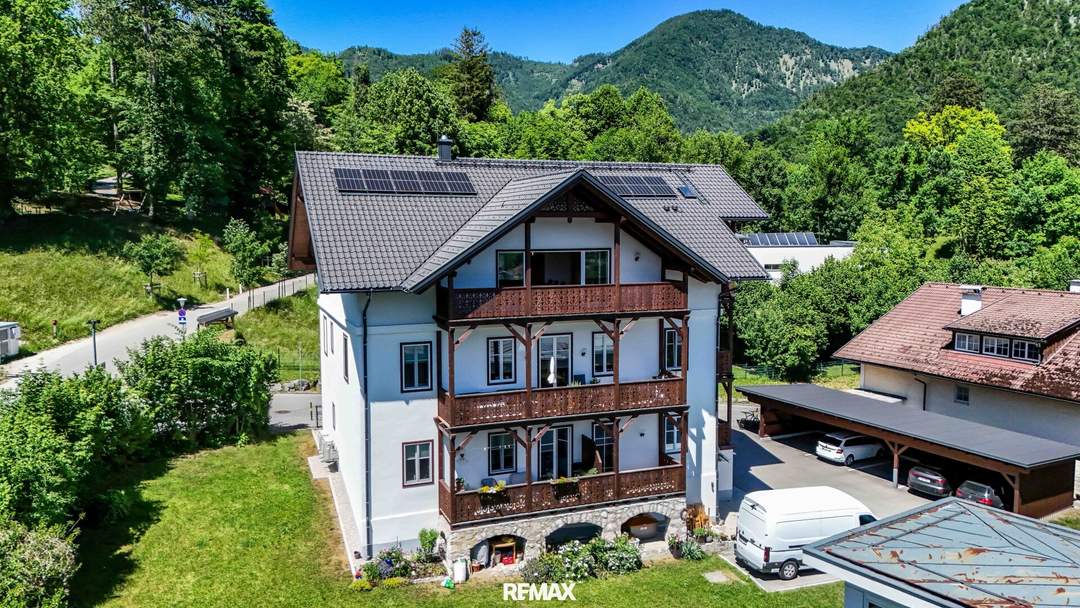 Wunderschöne, großzügige Dachgeschosswohnung in zentraler Lage von Bad Ischl