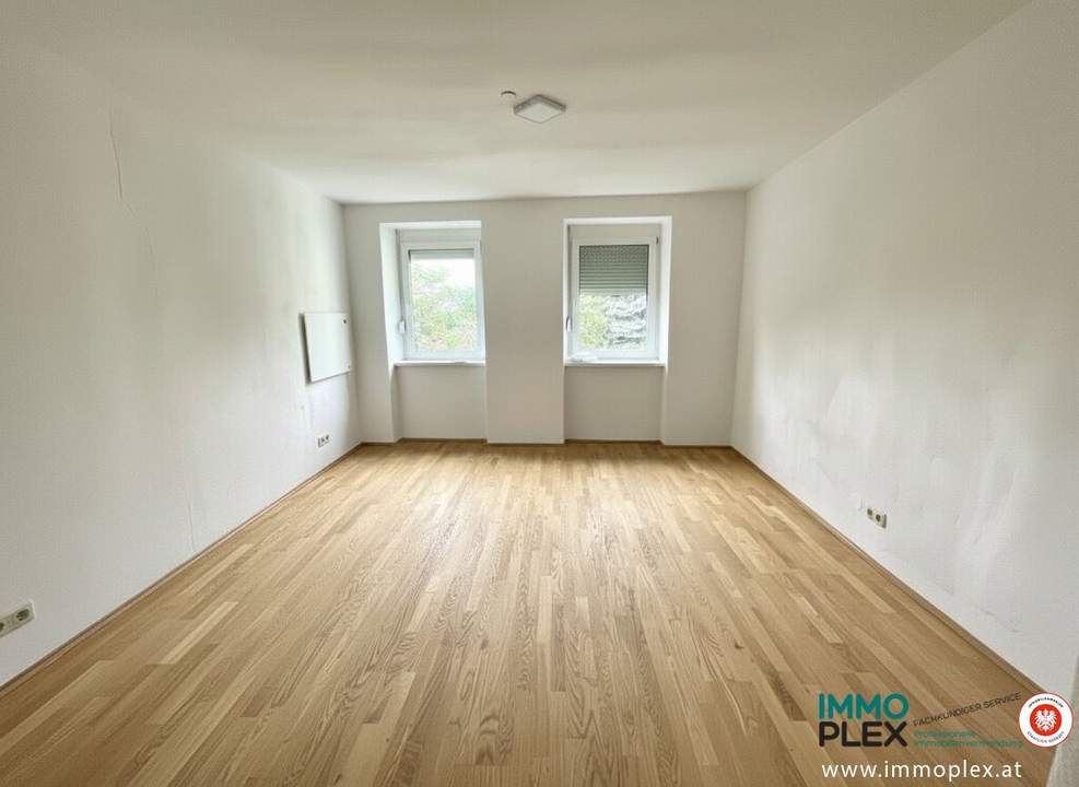 BÜRO/ORDINATION/KANZLEI in zentraler Lage mit 8 Zimmer und Nebenräume zu vermieten!