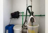 *** Charmantes teilsaniertes Landanwesen mit 10.978 m² Grund – Ruhe, Natur und vielseitige Nutzungsmöglichkeiten nur wenige Minuten zum grünen See ***