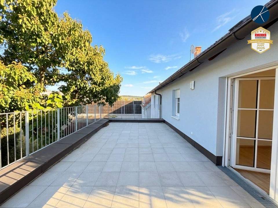 Generalsanierte Terrassenwohnung mit optimaler Verkehrsanbindung!