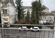 4 Zimmer - Wohnung in ruhiger Sackgasse; 500m von der U-Bahn Station St. Veit; 1000m vom rotem Berg entfernt