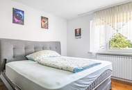 Ihre Lebenschance: Charmantes Zweifamilienhaus mit Pool & Gartenparadies!