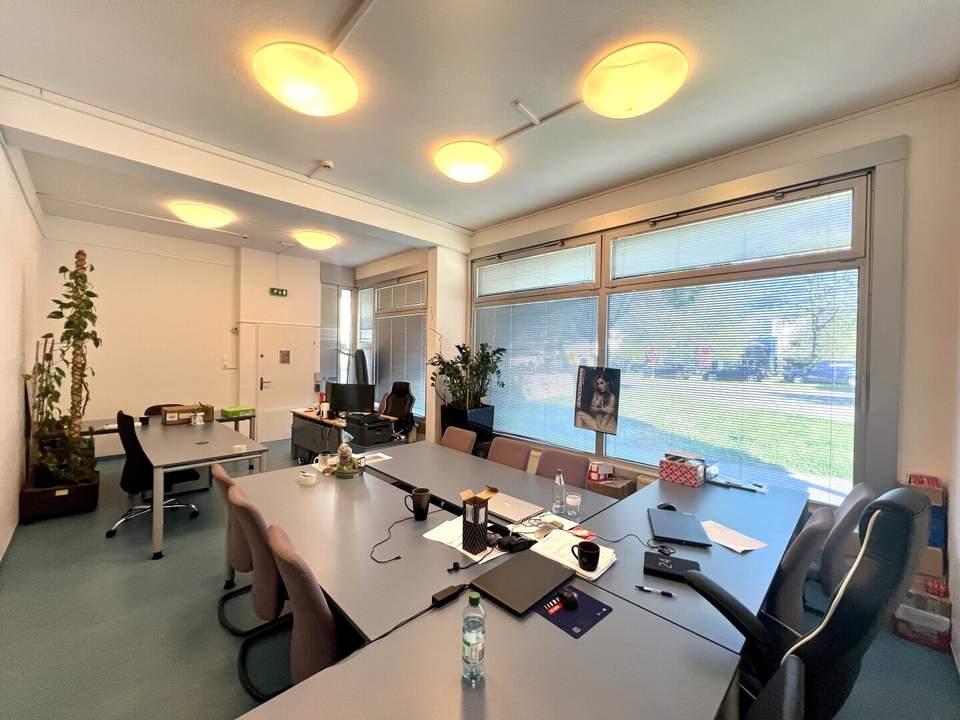 Klimaanlage - Zwei Garagenstellplätze - Eigengarten & Terrasse - Eigengarten & Terrasse - GRUNDRISS VERÄNDERBAR!