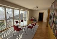 repräsentative Büroräumlichkeiten in Zentrumsnähe mit Parkplätzen zu vermieten