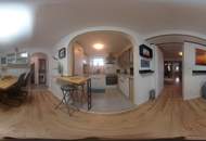 Einfamilienhaus mit drei eigenständigen Wohnungen und einzigartigem Erlebnisgarten