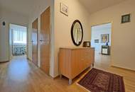 Sonnige Eigentumswohnung mit 2 Balkonen und fantastischer Aussicht