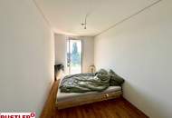 **ATTEMSGARTEN - HOCHWERTIGE 4 Zi WOHNUNG INKL. KÜCHE - 2 TERRASSEN - 2 BÄDER UND FITNESS**