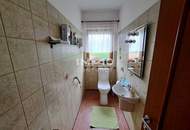 LIEBESVOLLES HAUS MIT DOPPELGARAGE UND SCHÖNEN GARTEN IN ANSFELDEN FÜR INVESTOREN OHNE WOHNBEDÜRFNIS